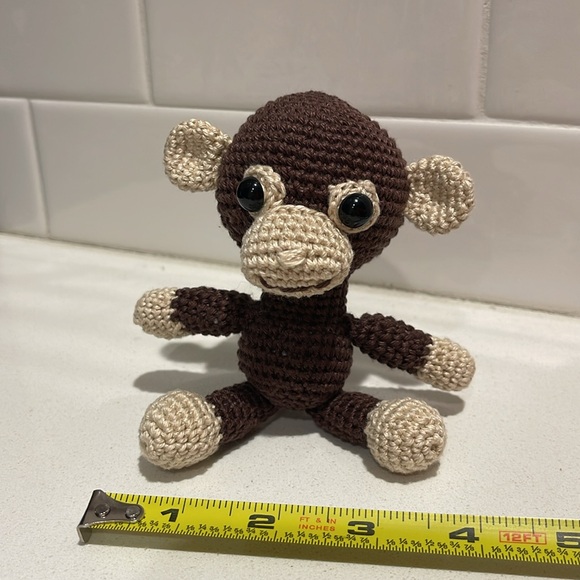 Handcrafted Monkey Decor Amigurui Crochet Figure Toy 🐒 Animal Zoo - Picture 11 of 11